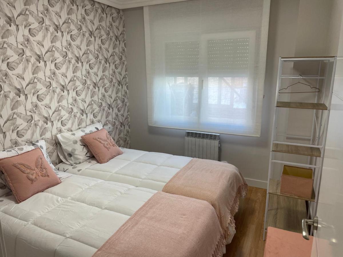 Apartamento Cuatro Estaciones Калаора Екстериор снимка